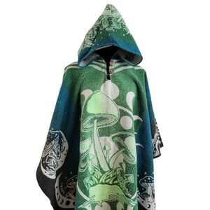 mushroom poncho, wool poncho, poncho from ecuador Poncho from Ecuador